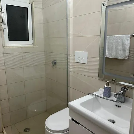 Apartamento Maax Appartment- Qerret- Albania Golem (Tirana)