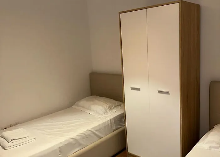 Maax Appartment- Qerret- Albania 公寓